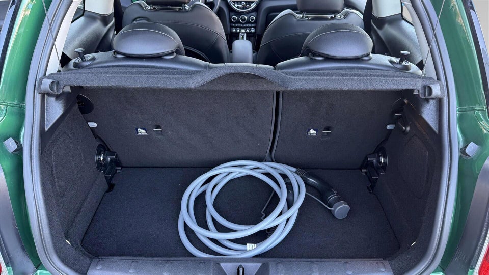 MINI Cooper SE Edition Premium Plus 3d