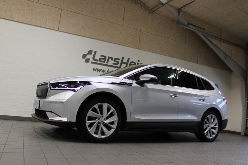 Skoda Enyaq 60 iV Loft 5d