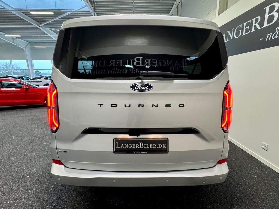 Ford Tourneo Custom 340L 2,5 PHEV Titanium X CVT