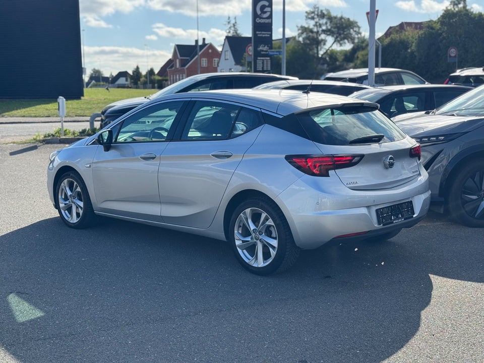 Opel Astra 1,4 T 150 Dynamic 5d