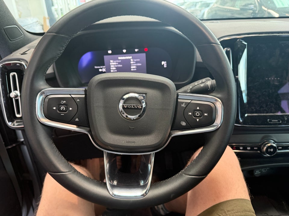 Volvo XC40 ReCharge Extended Range Core 5d