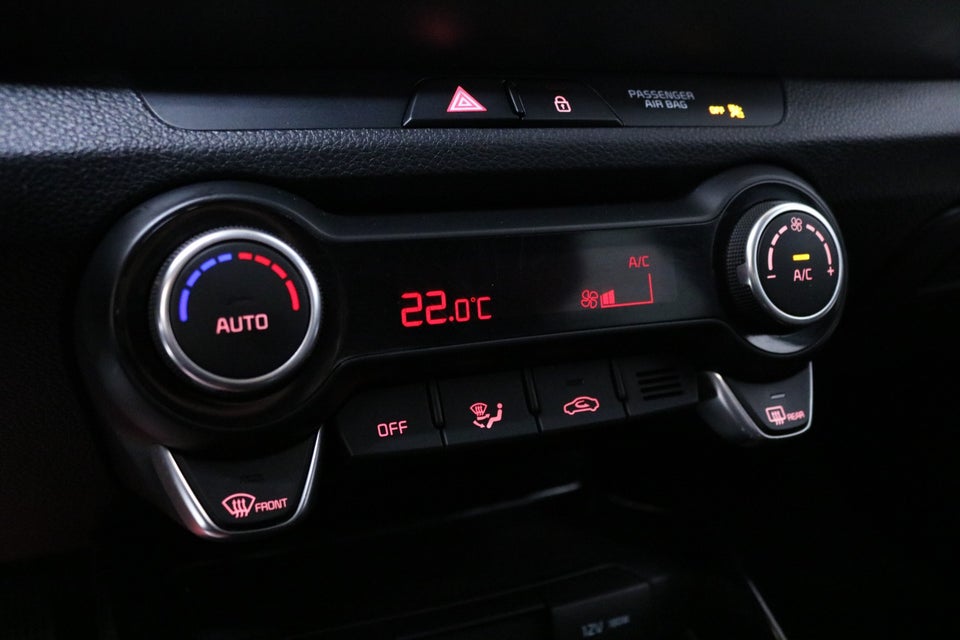 Kia Stonic 1,0 T-GDi mHEV Prestige iMT 5d