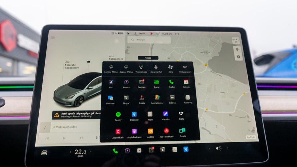 Tesla Model 3 Long Range AWD 4d