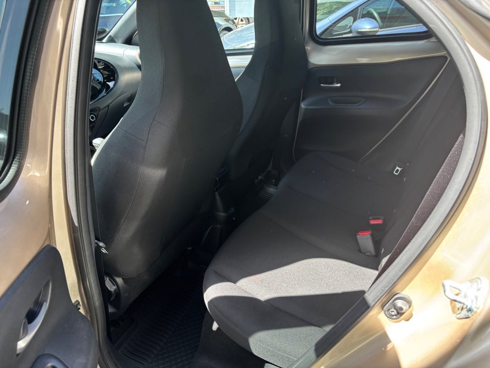 Toyota Aygo X 1,0 Pulse s-CVT 5d