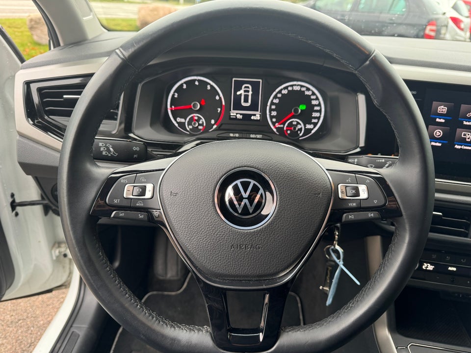 VW Polo 1,0 TSi 95 Comfortline Connect DSG 5d