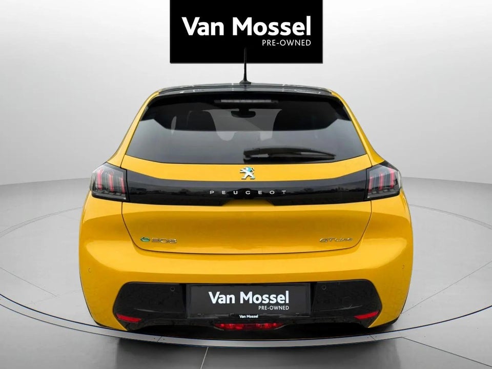 Peugeot e-208 50 GT 5d