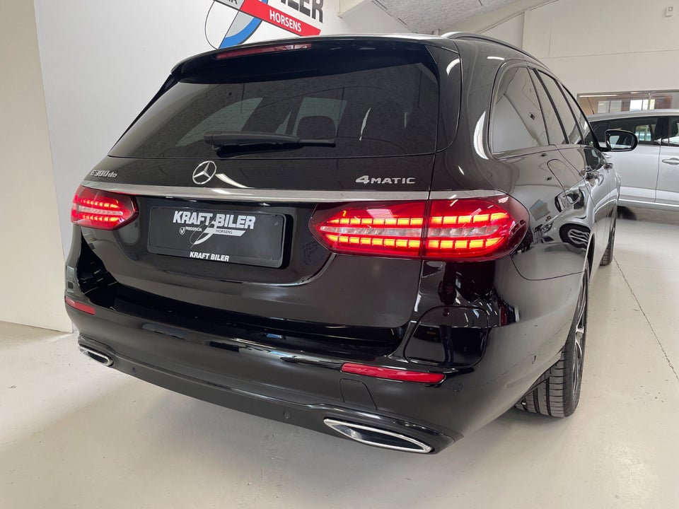 Mercedes E300 de 2,0 stc. aut. 4Matic 5d