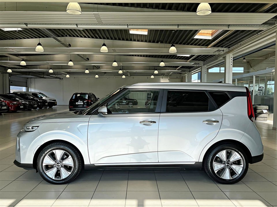 Kia e-Soul 64 Advance 5d