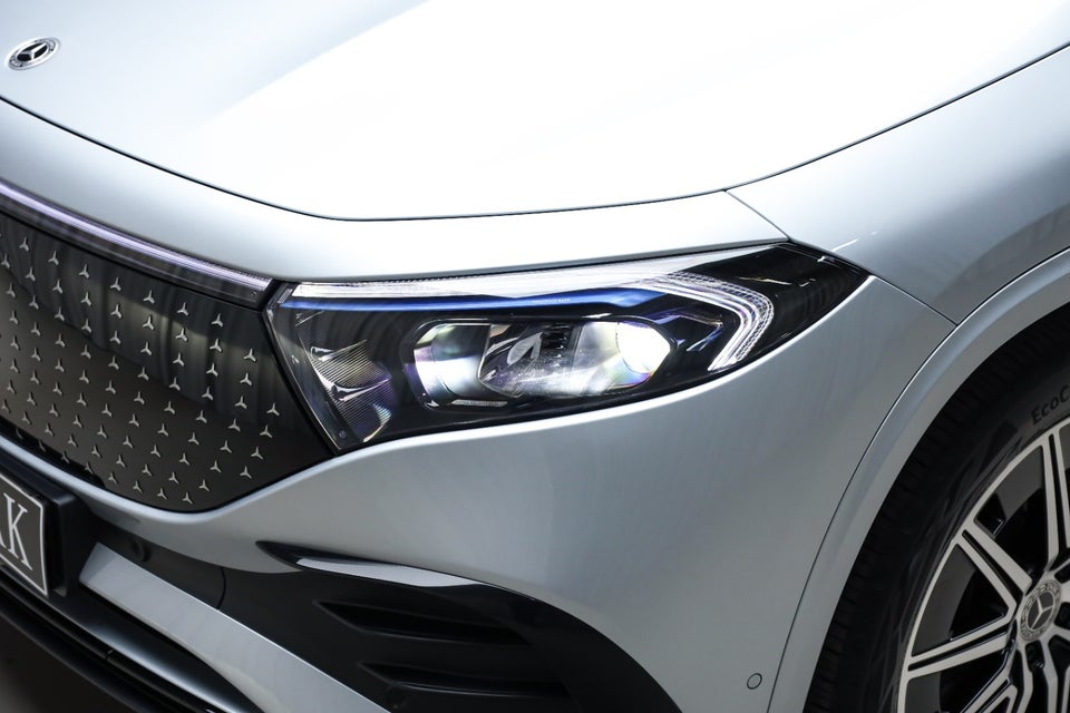 Mercedes EQA350 AMG Line 4Matic 5d