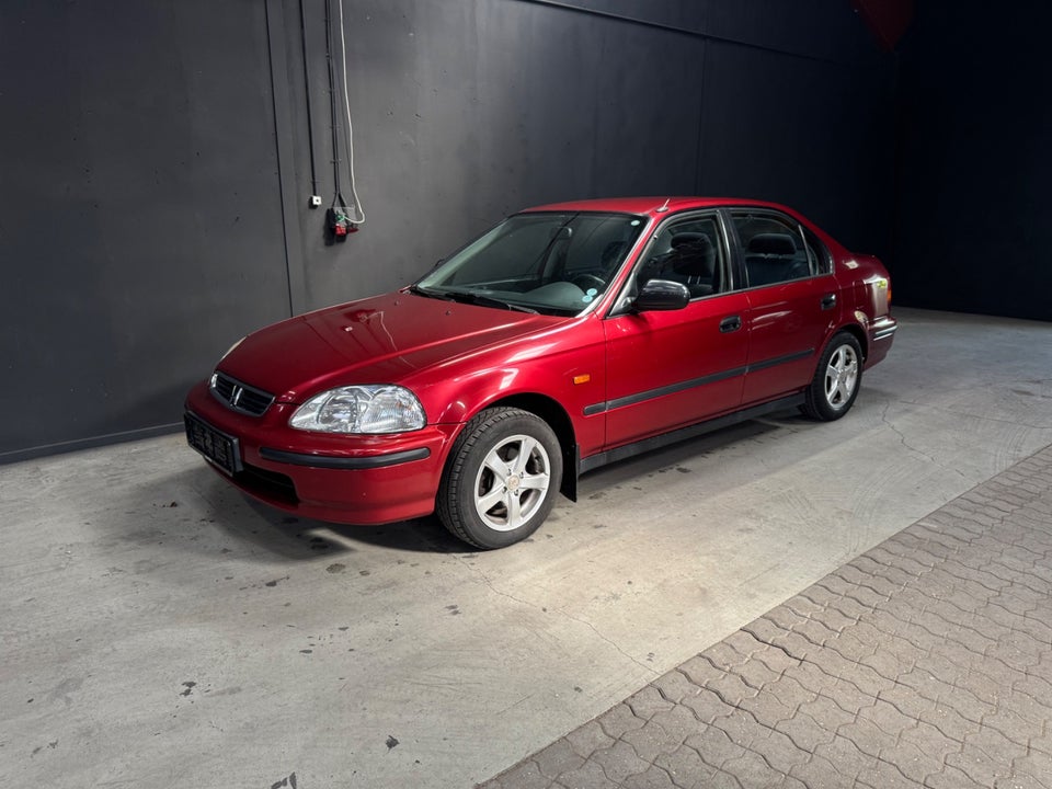 Honda Civic 1,4i S 4d
