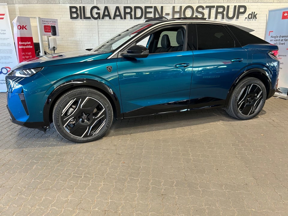 Peugeot e-3008 77 GT Pack AWD 5d