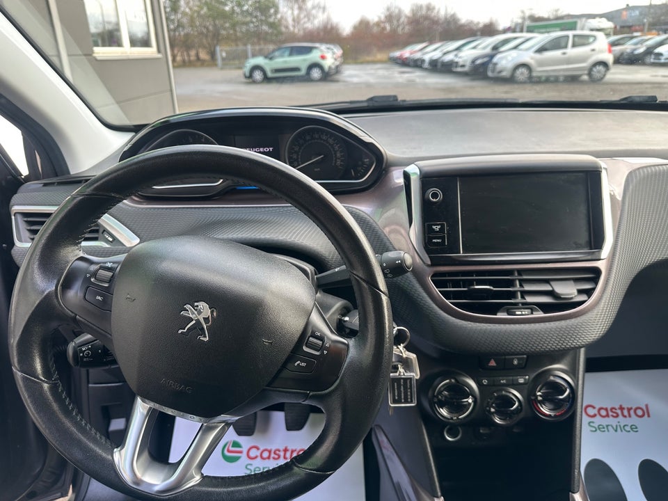 Peugeot 2008 1,2 VTi 82 Active 5d