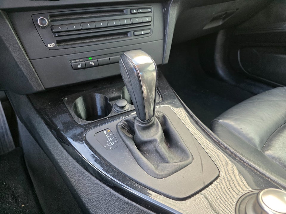 BMW 325i 3,0 Cabriolet Steptr. 2d