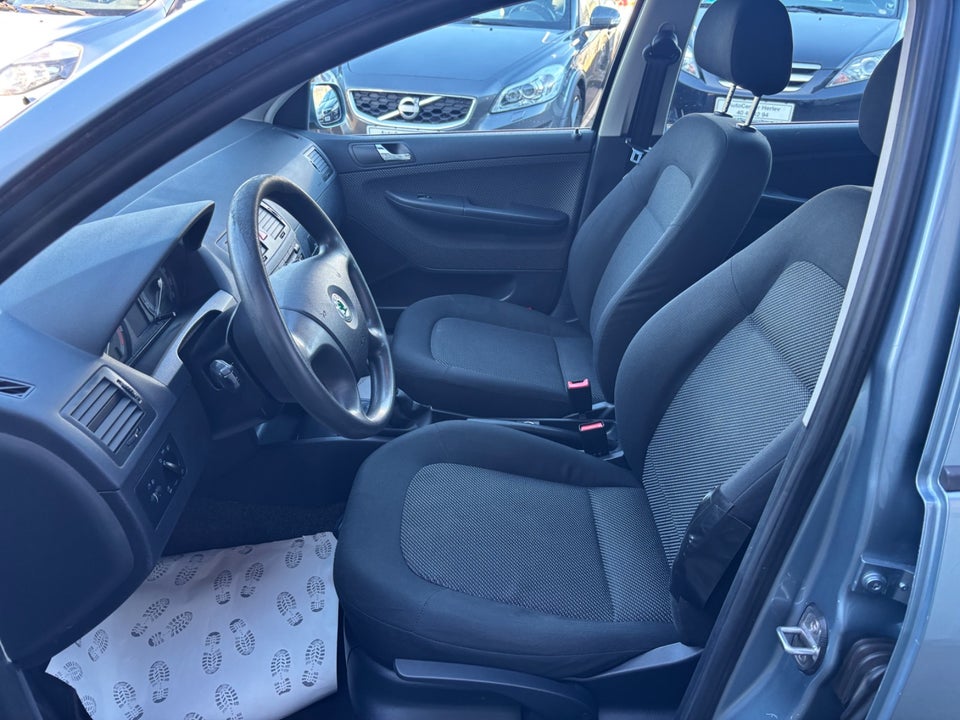 Skoda Fabia 1,2 12V Ambiente Combi 5d