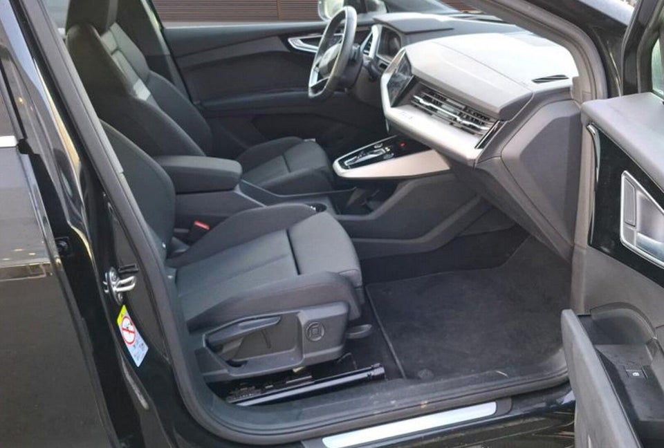 Audi Q4 e-tron 45 Progress 5d