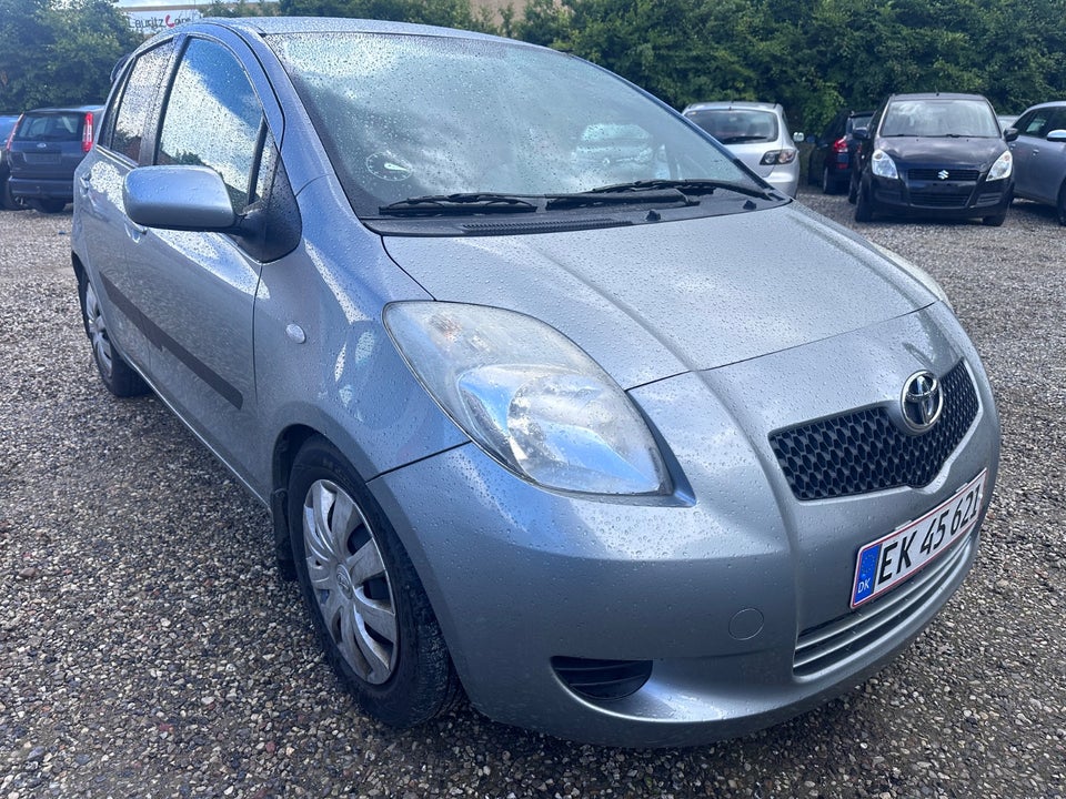 Toyota Yaris 1,4 D-4D Luna 5d