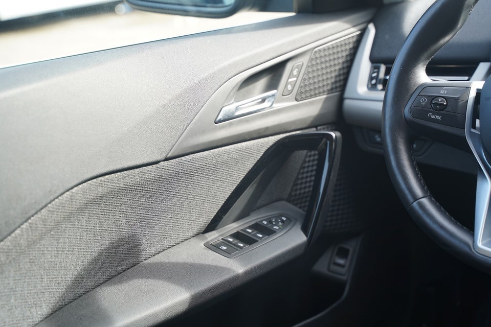 BMW iX1 xDrive30 X-Line 5d