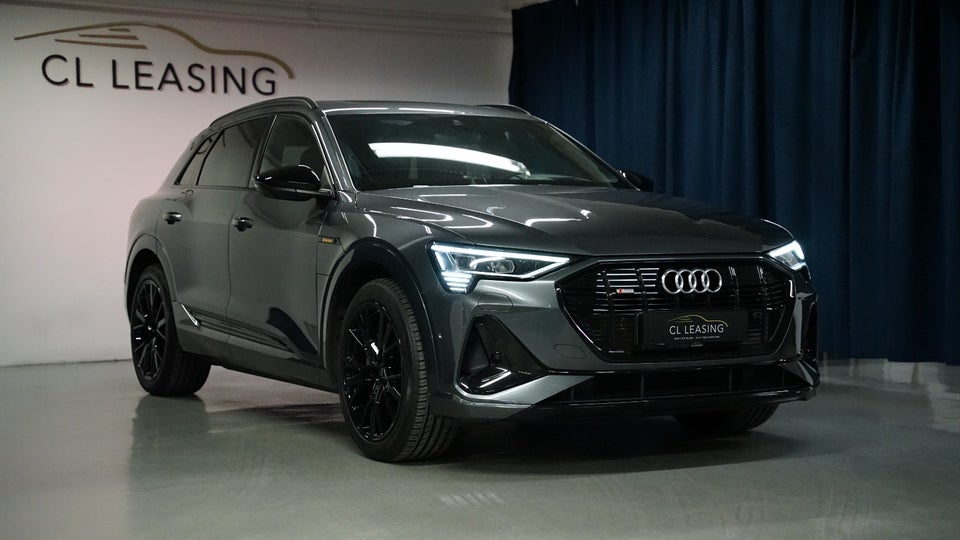 Audi e-tron 55 S-line quattro 5d