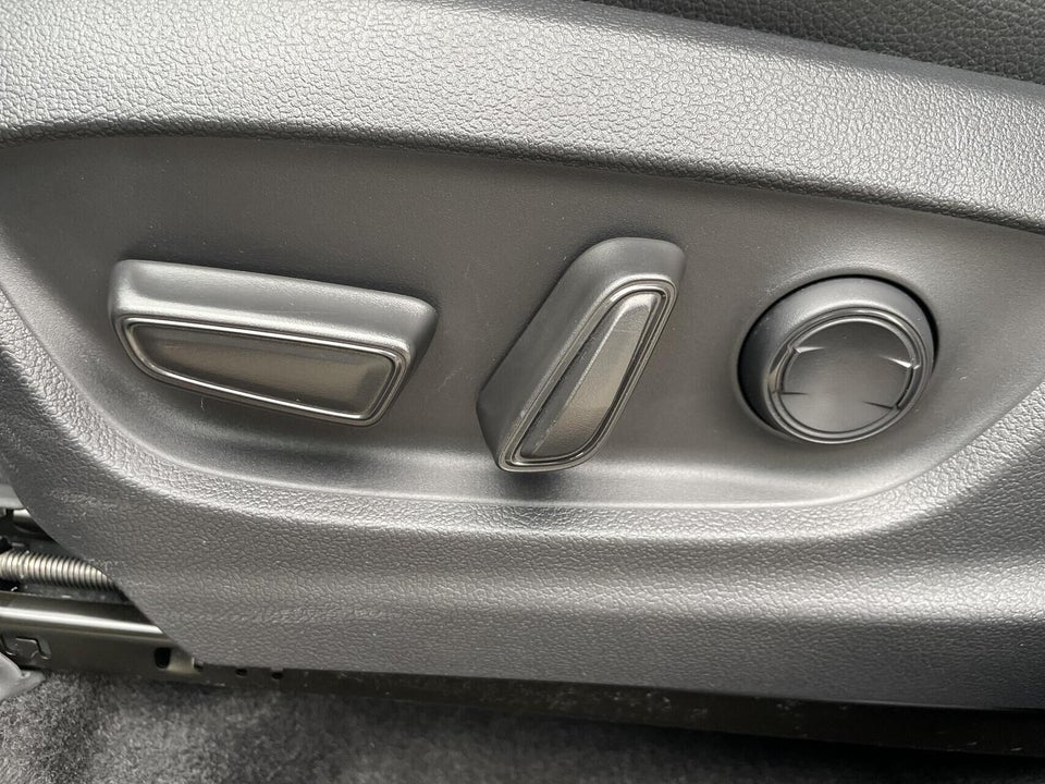 Toyota bZ4X Active 5d