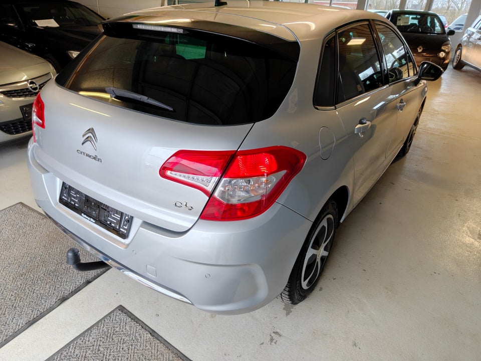 Citroën C4 1,6 HDi 92 Comfort 5d