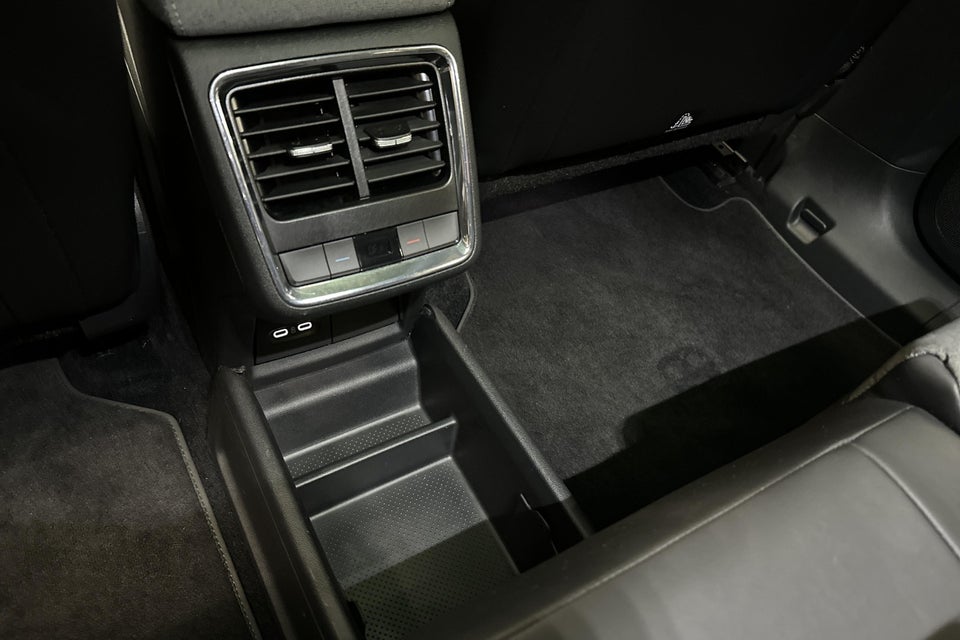 Skoda Enyaq 80 iV Premium 5d