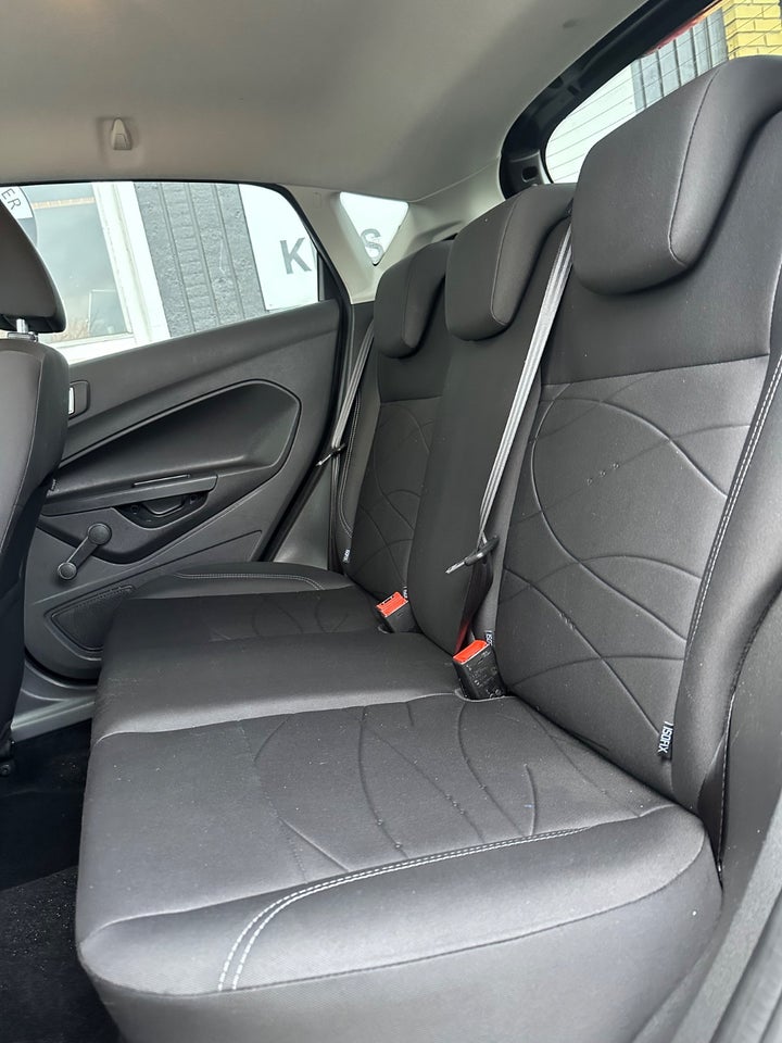 Ford Fiesta 1,0 65 Titanium 5d