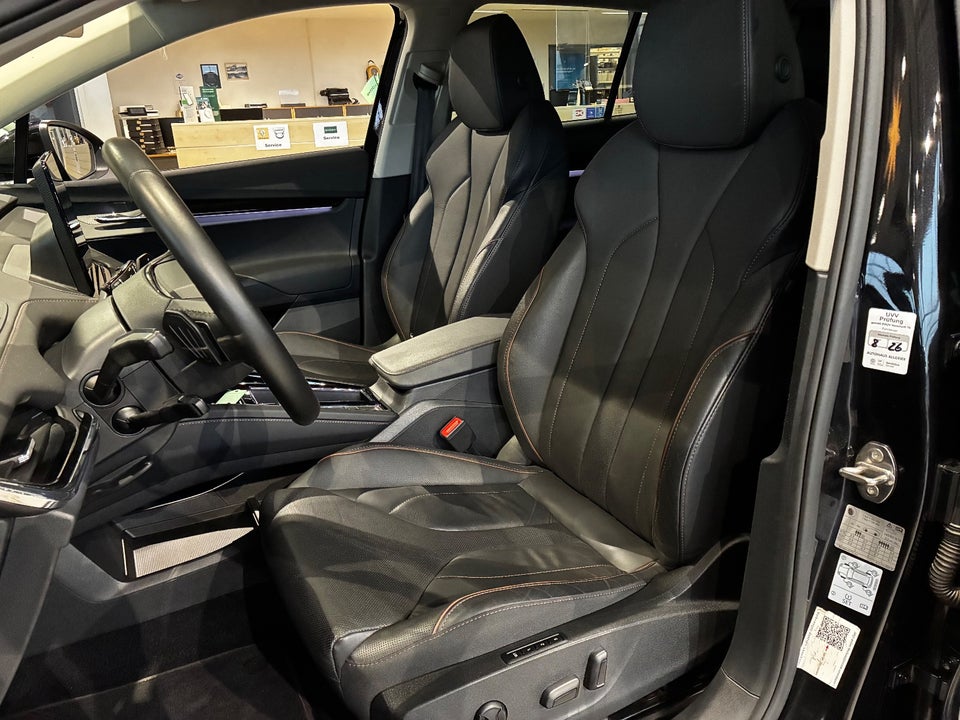 Skoda Enyaq 80 iV Suite 5d