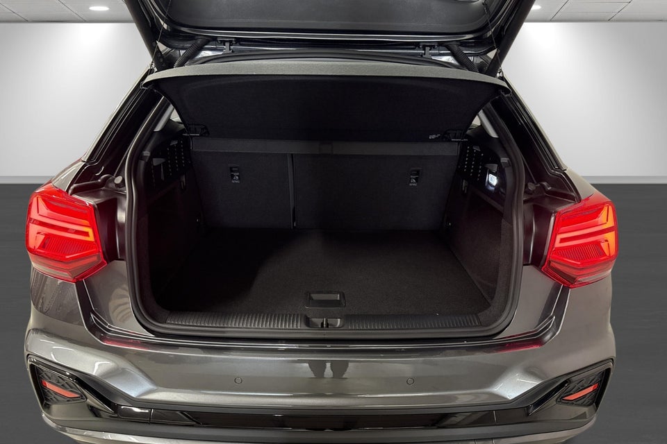 Audi Q2 35 TFSi S-line S-tr. 5d