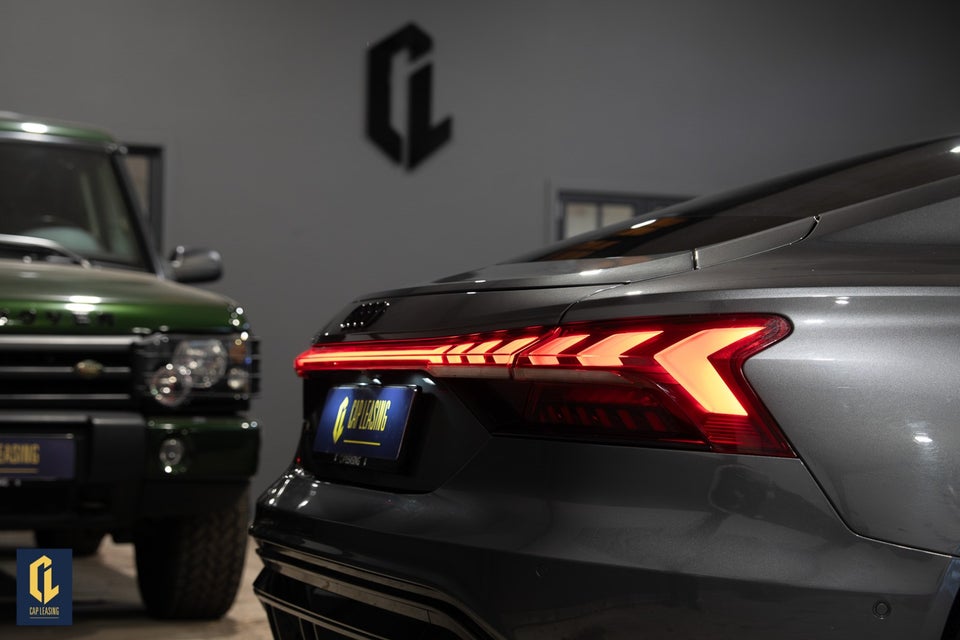 Audi e-tron GT quattro 4d