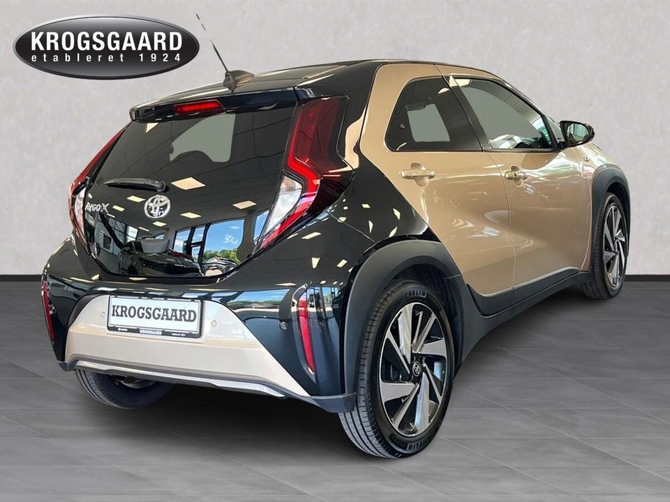 Toyota Aygo X 1,0 Air Envy 5d