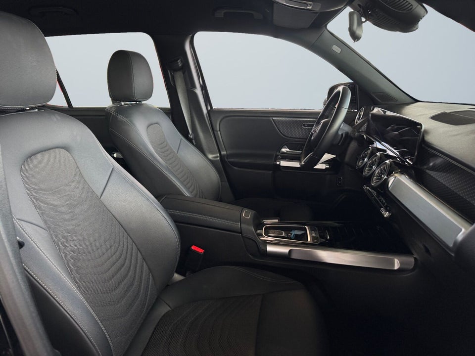 Mercedes EQB250+ Progressive 5d