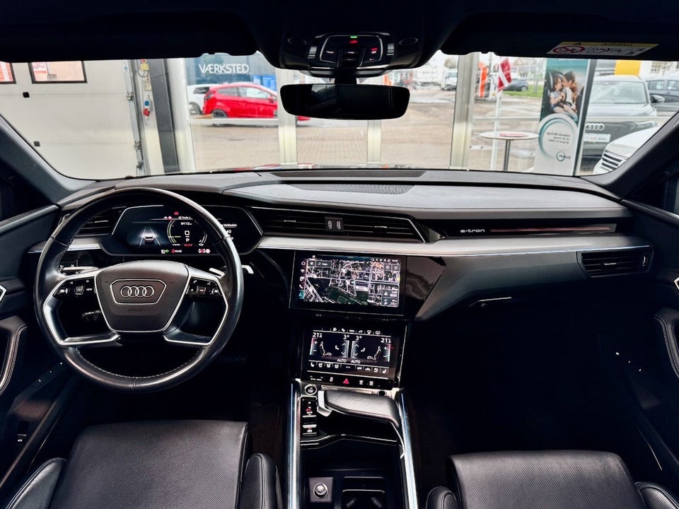 Audi Q8 e-tron 55 Prestige Sportback quattro 5d