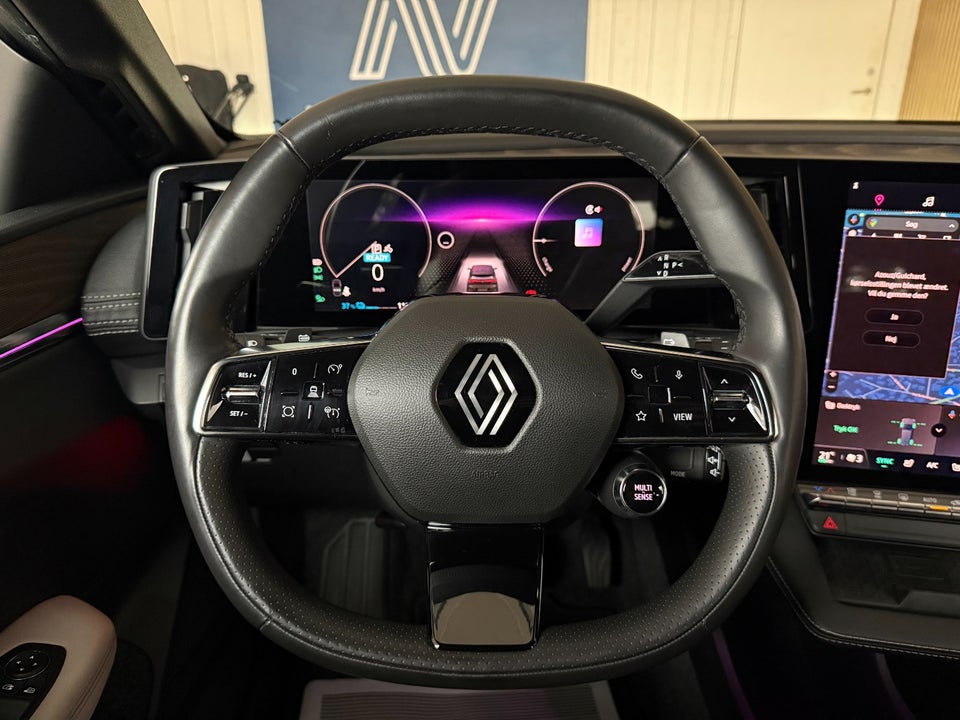 Renault Megane E-Tech 60 Iconic 5d