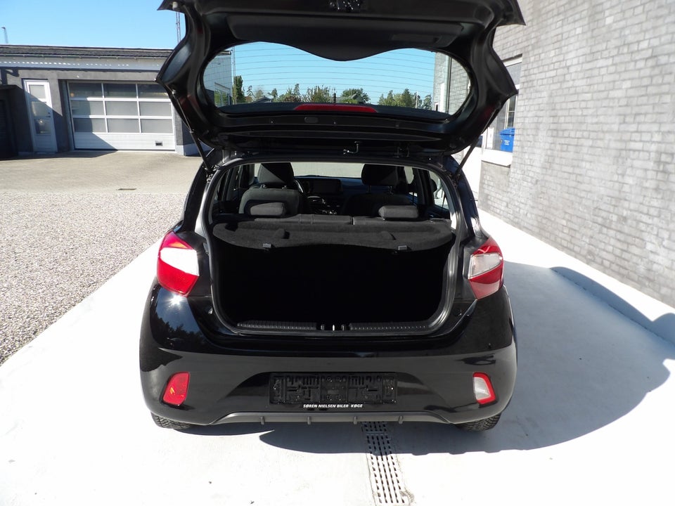 Hyundai i10 1,0 MPi Essential 5d