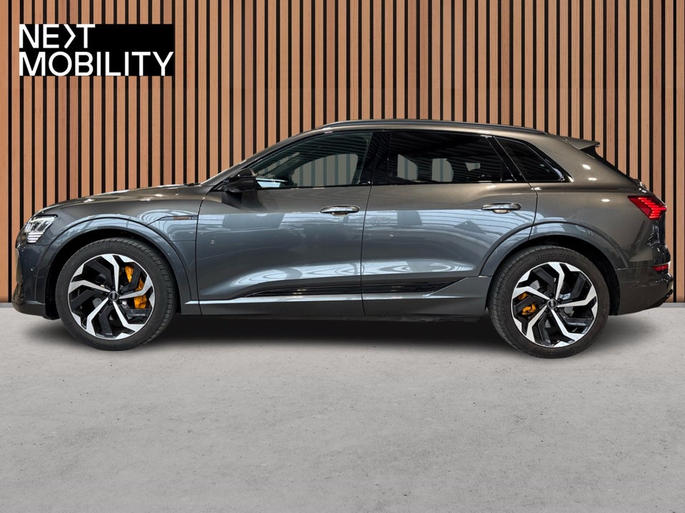 Audi e-tron 55 S-line quattro 5d