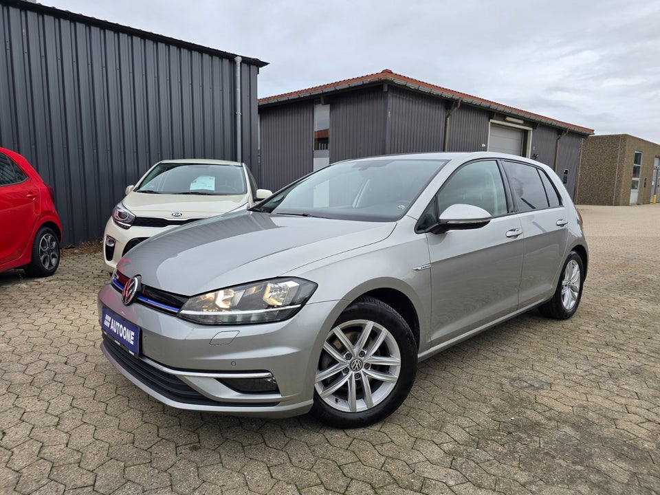 VW Golf VII 1,5 TSi 130 Comfortline DSG 5d