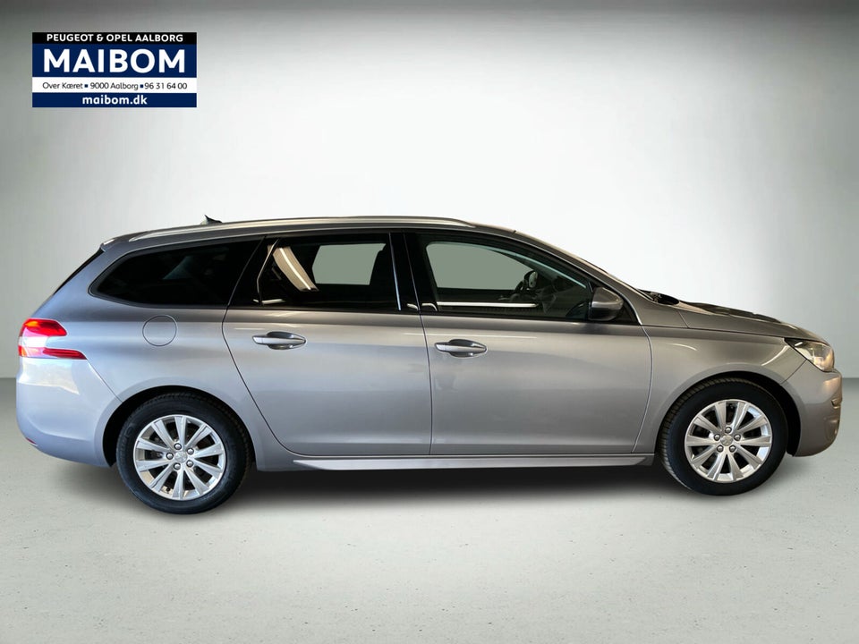 Peugeot 308 1,6 BlueHDi 120 Allure Sky SW 5d