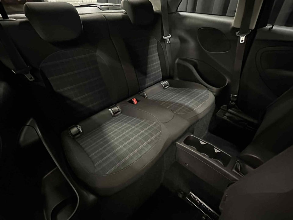 Opel Adam 1,4 87 Glam 3d