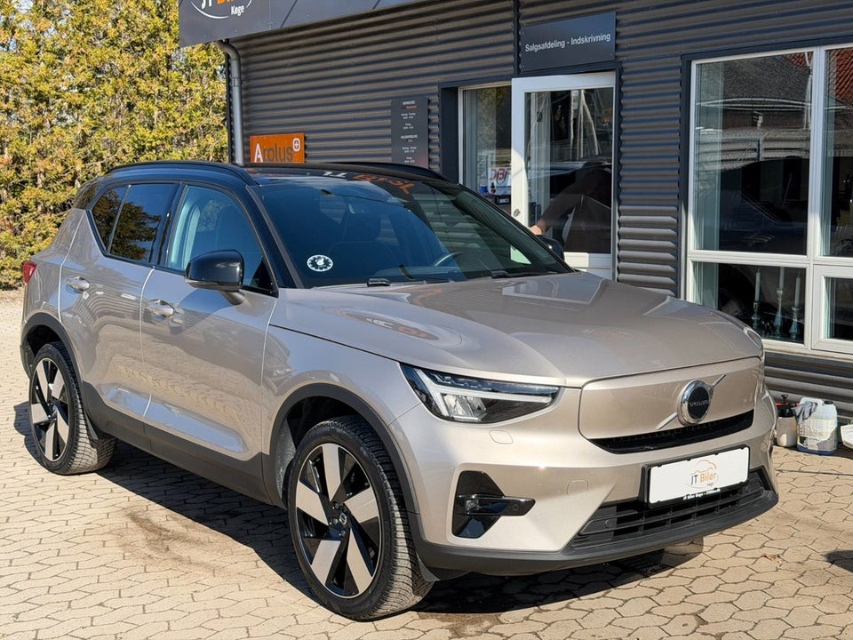 Volvo XC40 ReCharge Extended Range Plus 5d