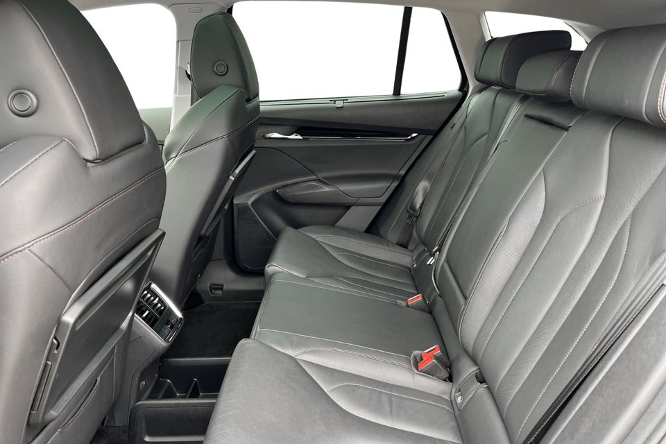 Skoda Enyaq 80 iV Suite 5d