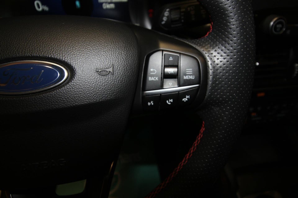 Ford Kuga 2,5 PHEV ST-Line CVT 5d