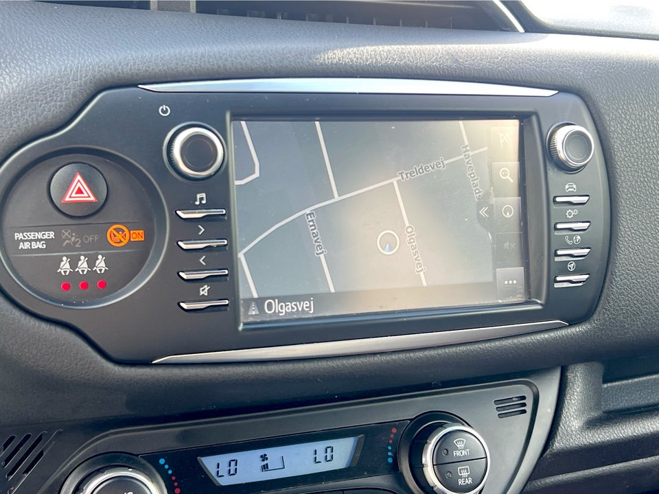 Toyota Yaris 1,5 Hybrid H3 Limited e-CVT 5d