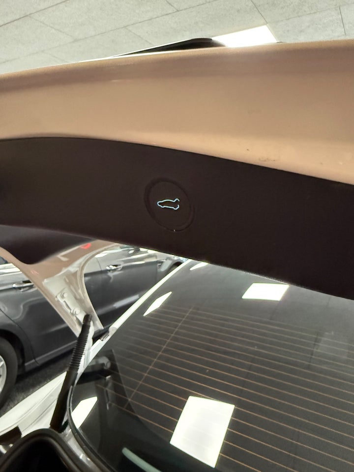 Tesla Model 3 Performance AWD 4d