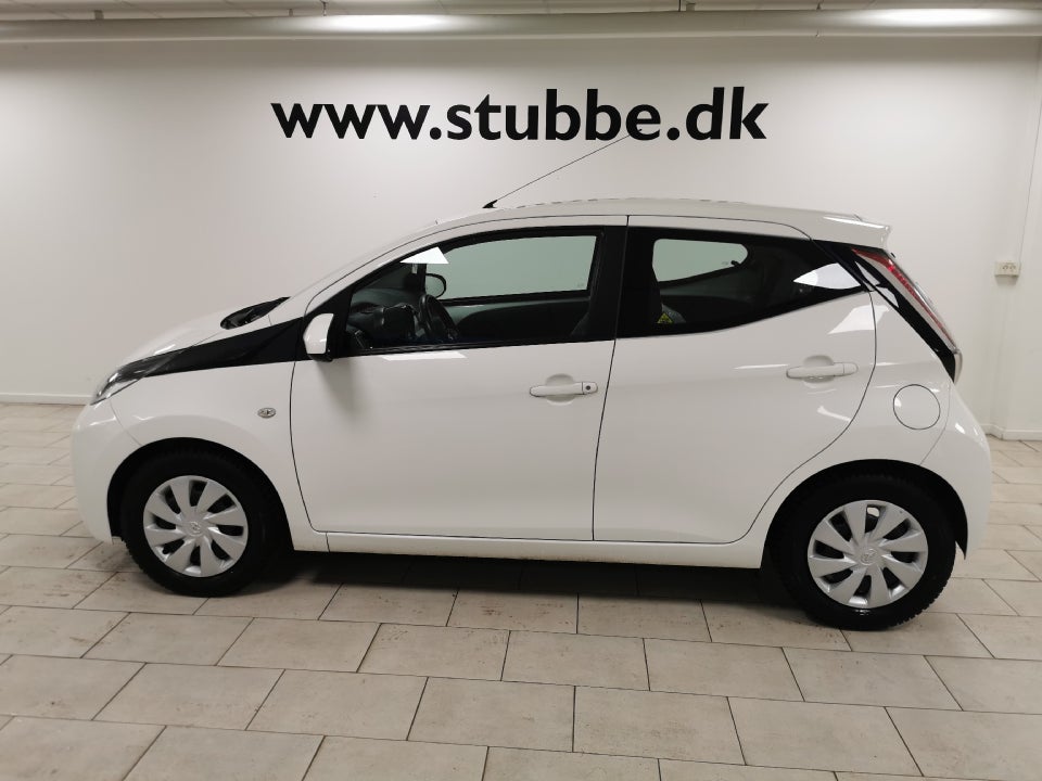 Toyota Aygo 1,0 VVT-i x-touch 5d