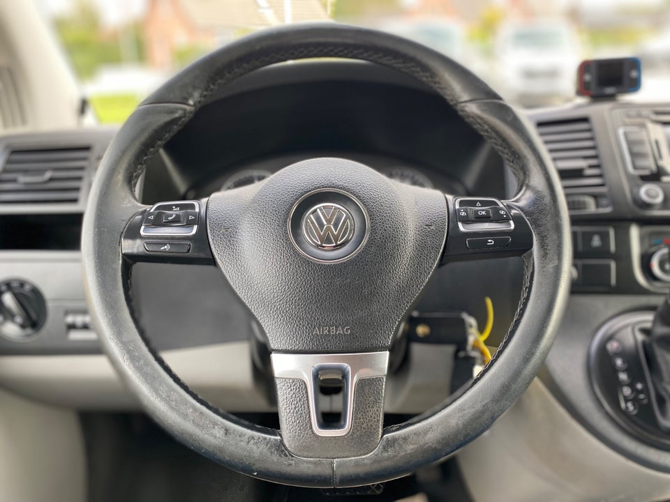 VW Transporter 2,0 TDi 140 Kassevogn DSG lang