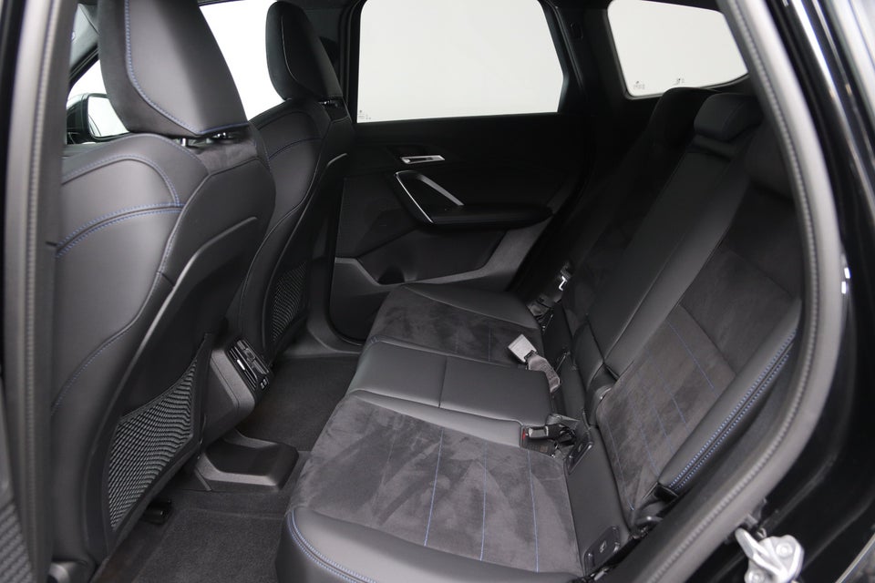 BMW iX1 xDrive30 M-Sport 5d