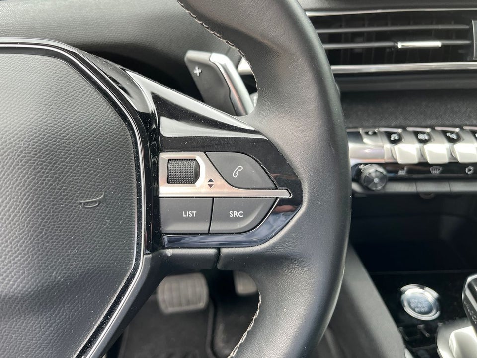 Peugeot 3008 1,6 Hybrid Allure EAT8 5d