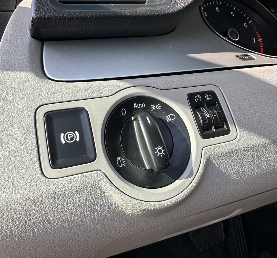 VW Passat 1,8 TSi 160 Highline DSG 4d