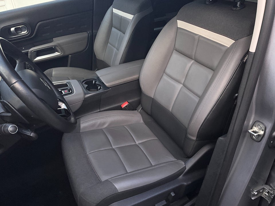 Citroën C5 Aircross 1,6 Hybrid Shine Sport EAT8 5d