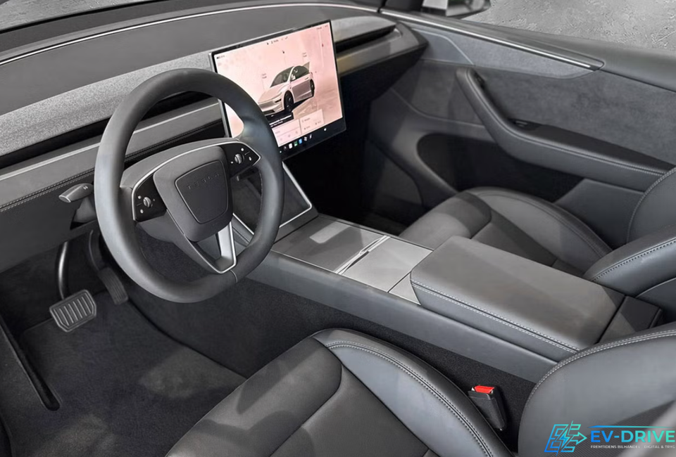Tesla Model Y Long Range AWD 5d